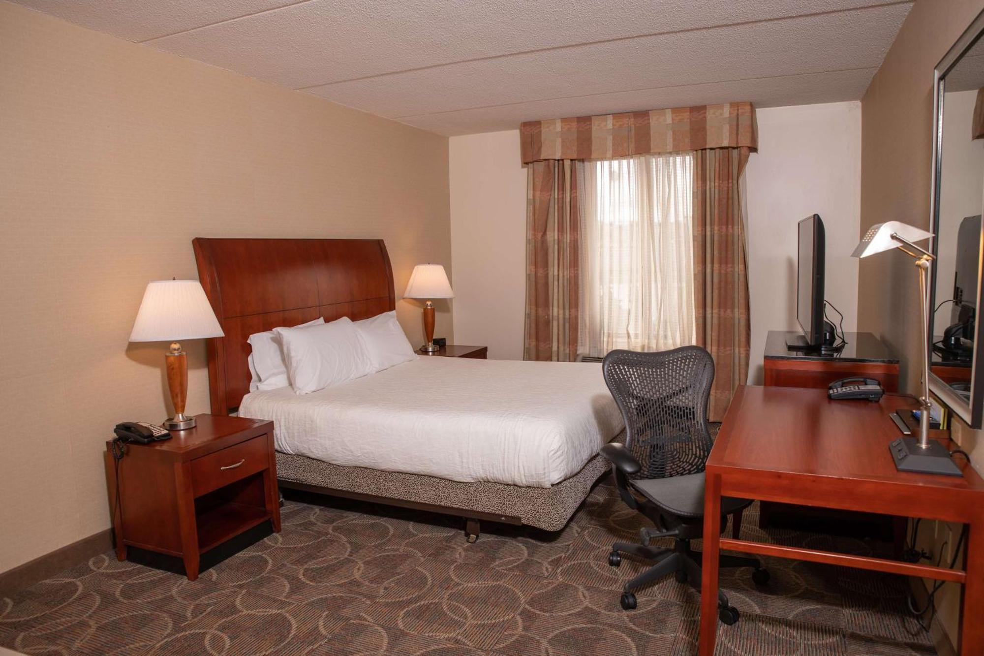 King Room,1557475162:JPEG